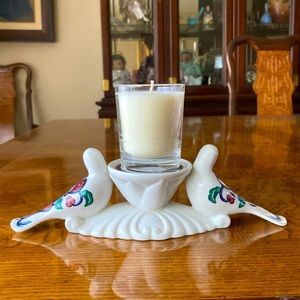 Elizabeth Arden Byzantium Candle Holder - Royal Atrium Dove Votive Pillar